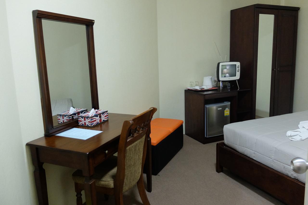 Tawanwarn Hotel Krabi Ngoại thất bức ảnh