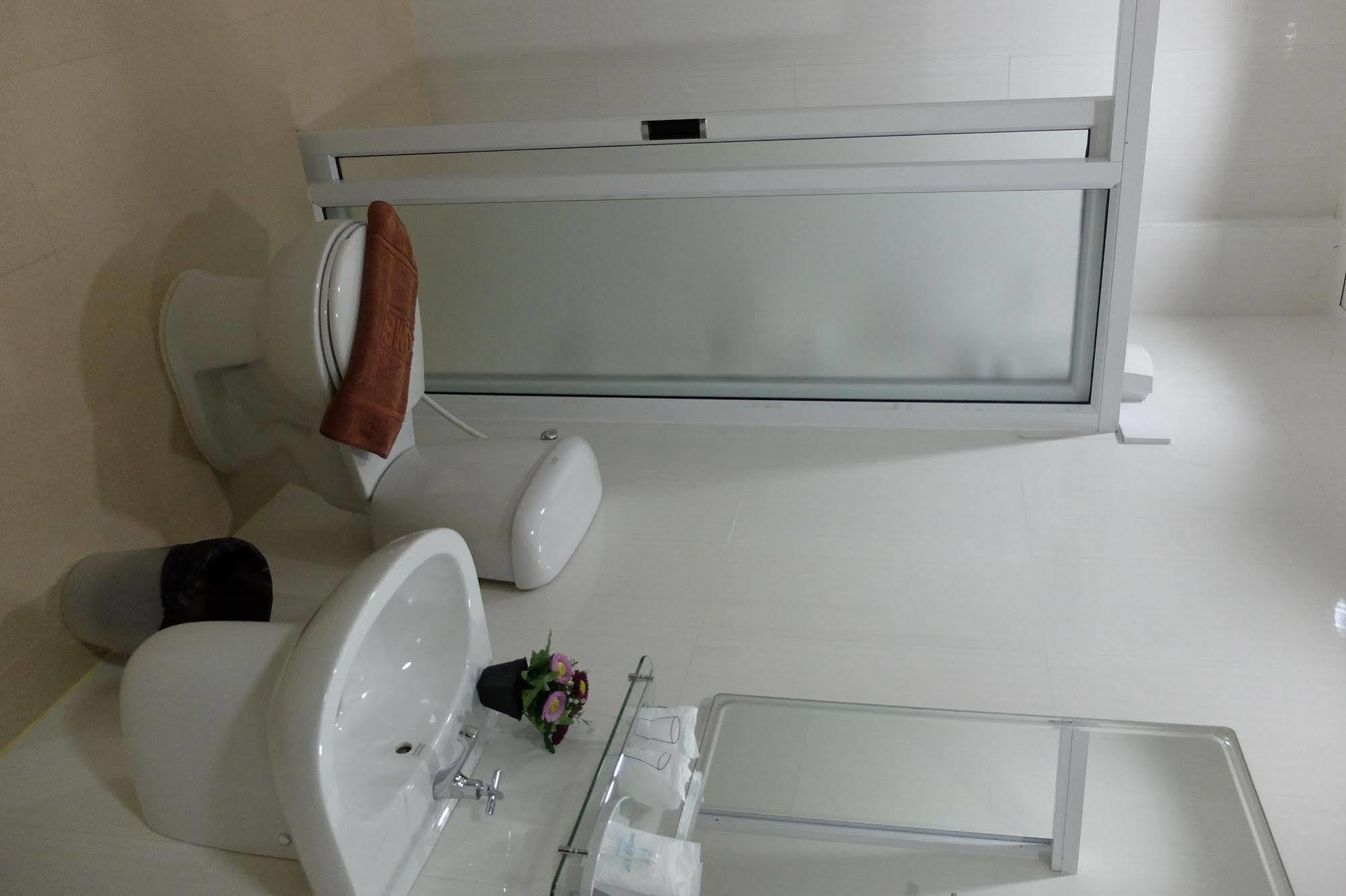 Tawanwarn Hotel Krabi Ngoại thất bức ảnh